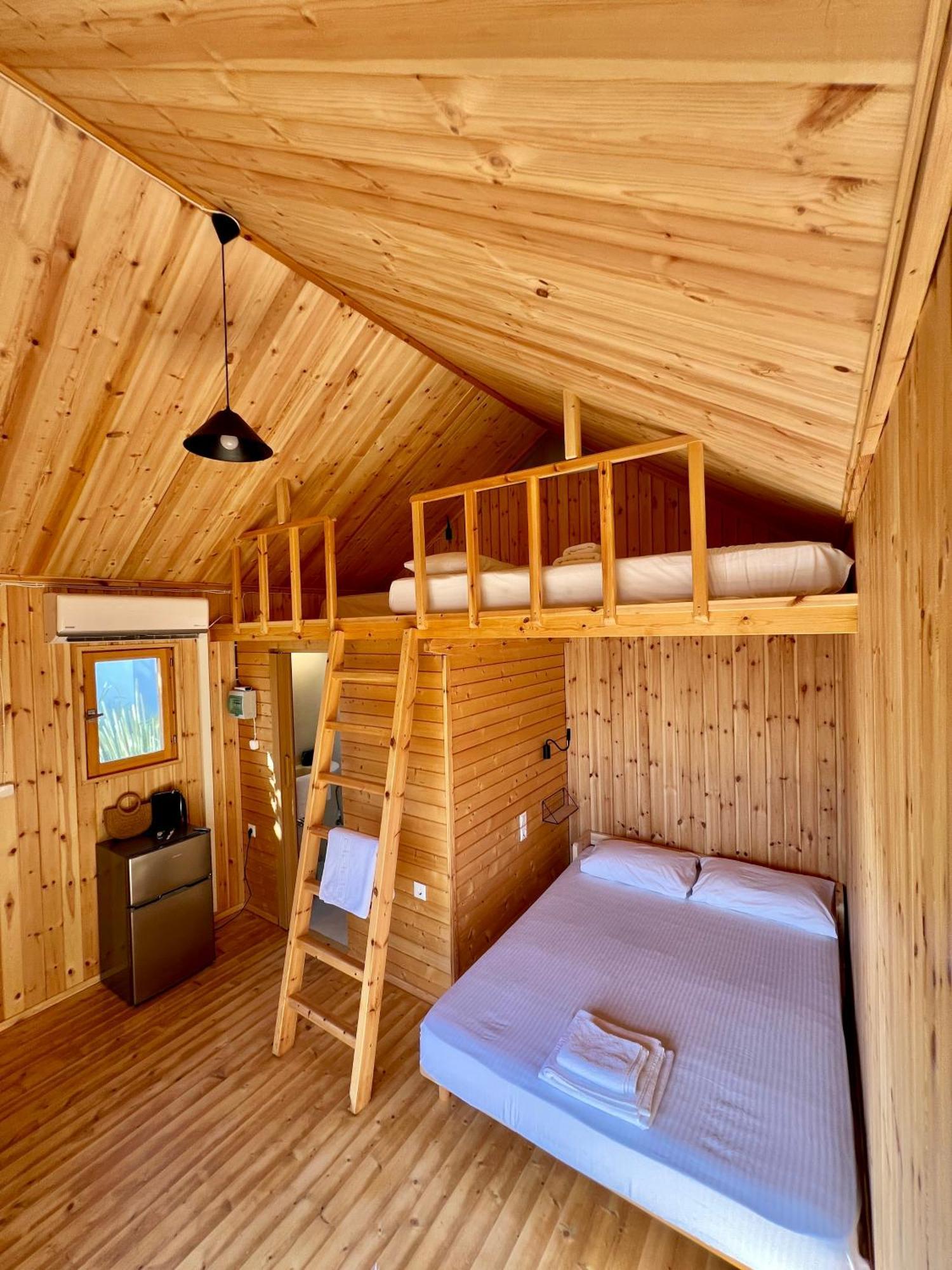 Nirikos Camping Spasmeni Vrisi 外观 照片
