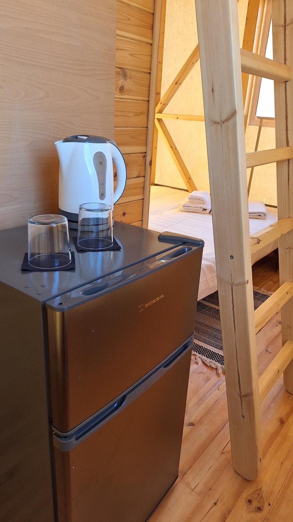 Nirikos Camping Spasmeni Vrisi 外观 照片